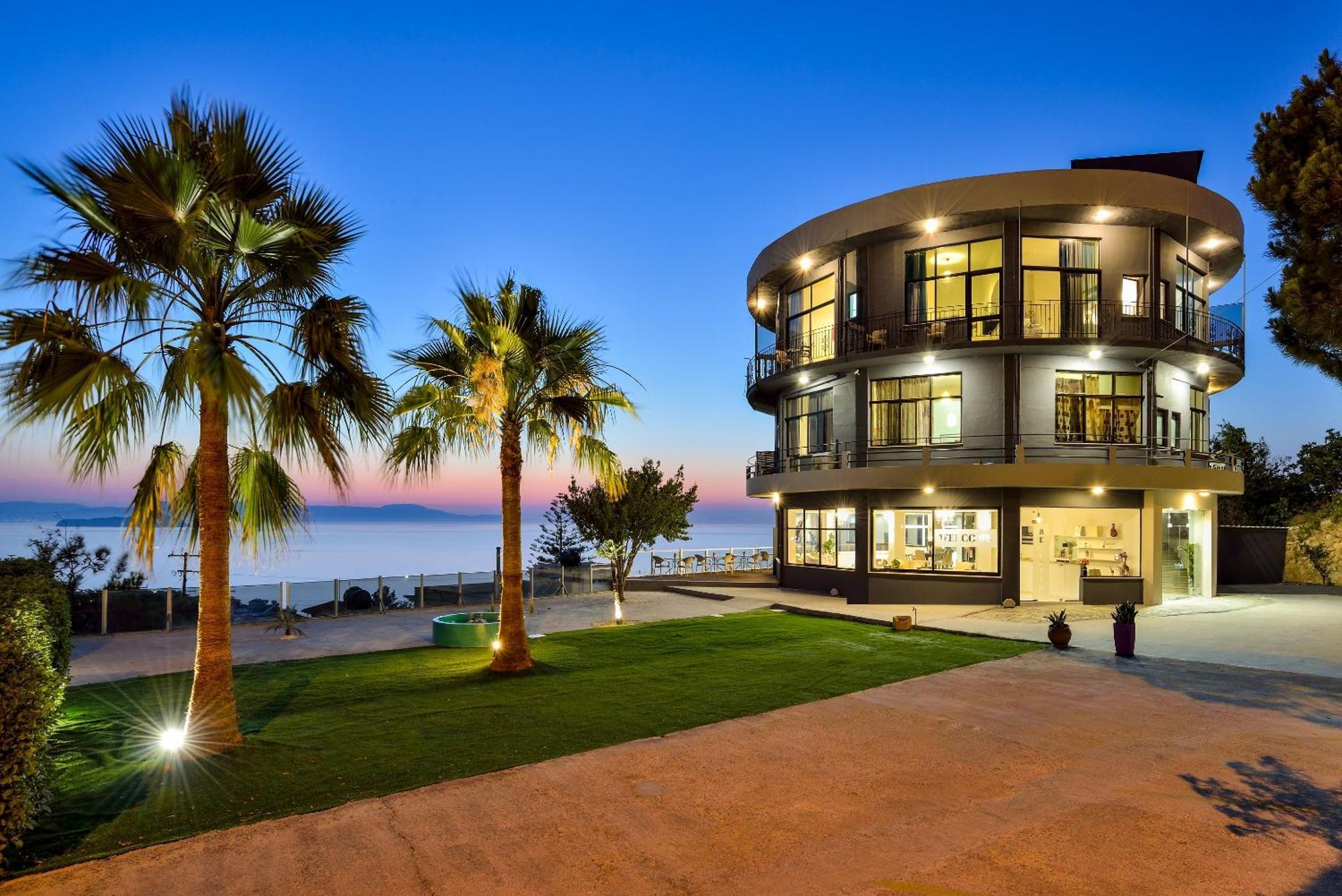 Loucerna Suites Chania La Canée Extérieur photo
