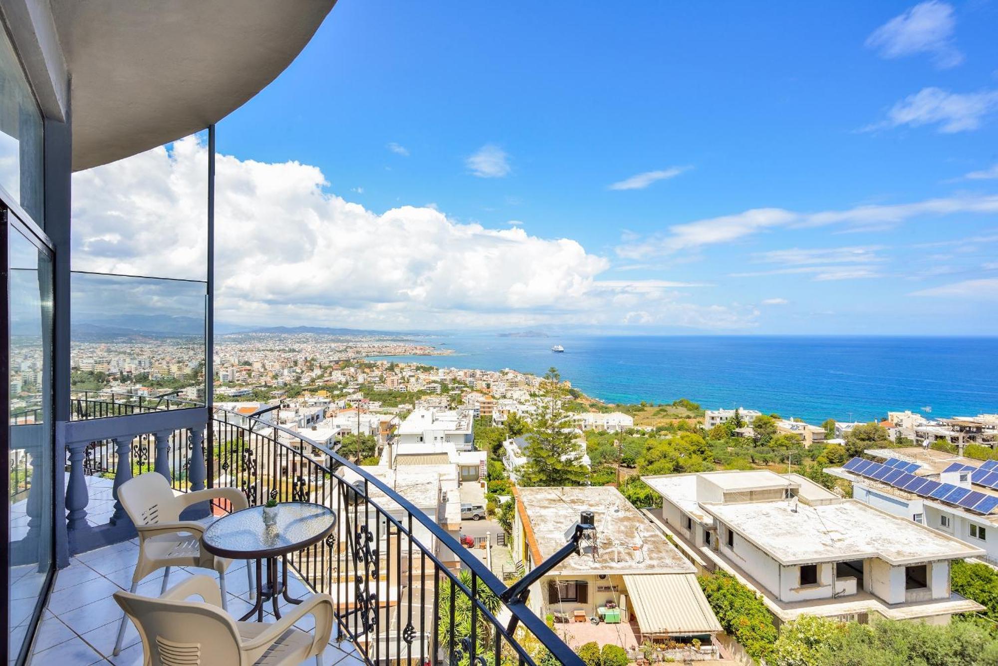 Loucerna Suites Chania La Canée Extérieur photo