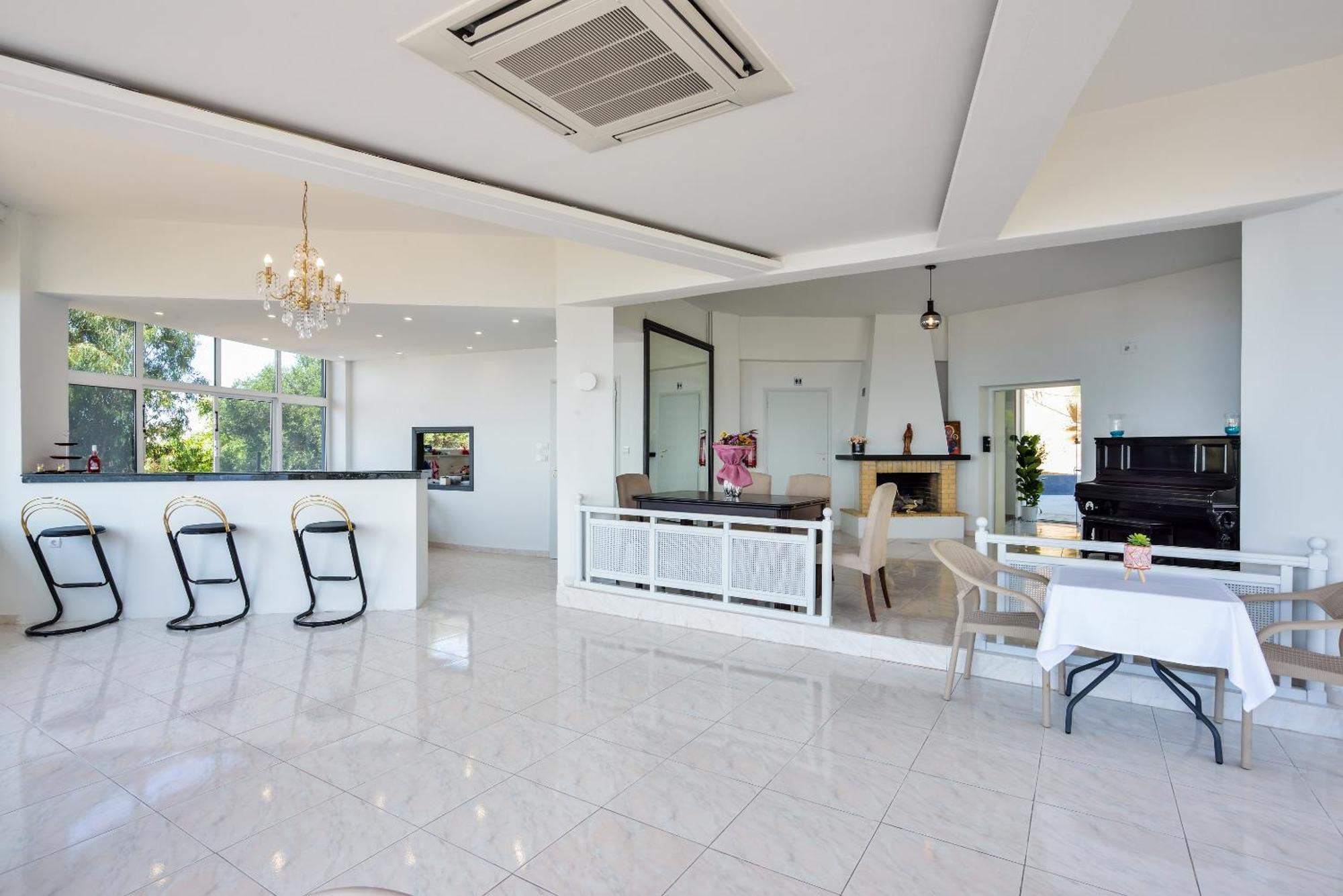 Loucerna Suites Chania La Canée Extérieur photo