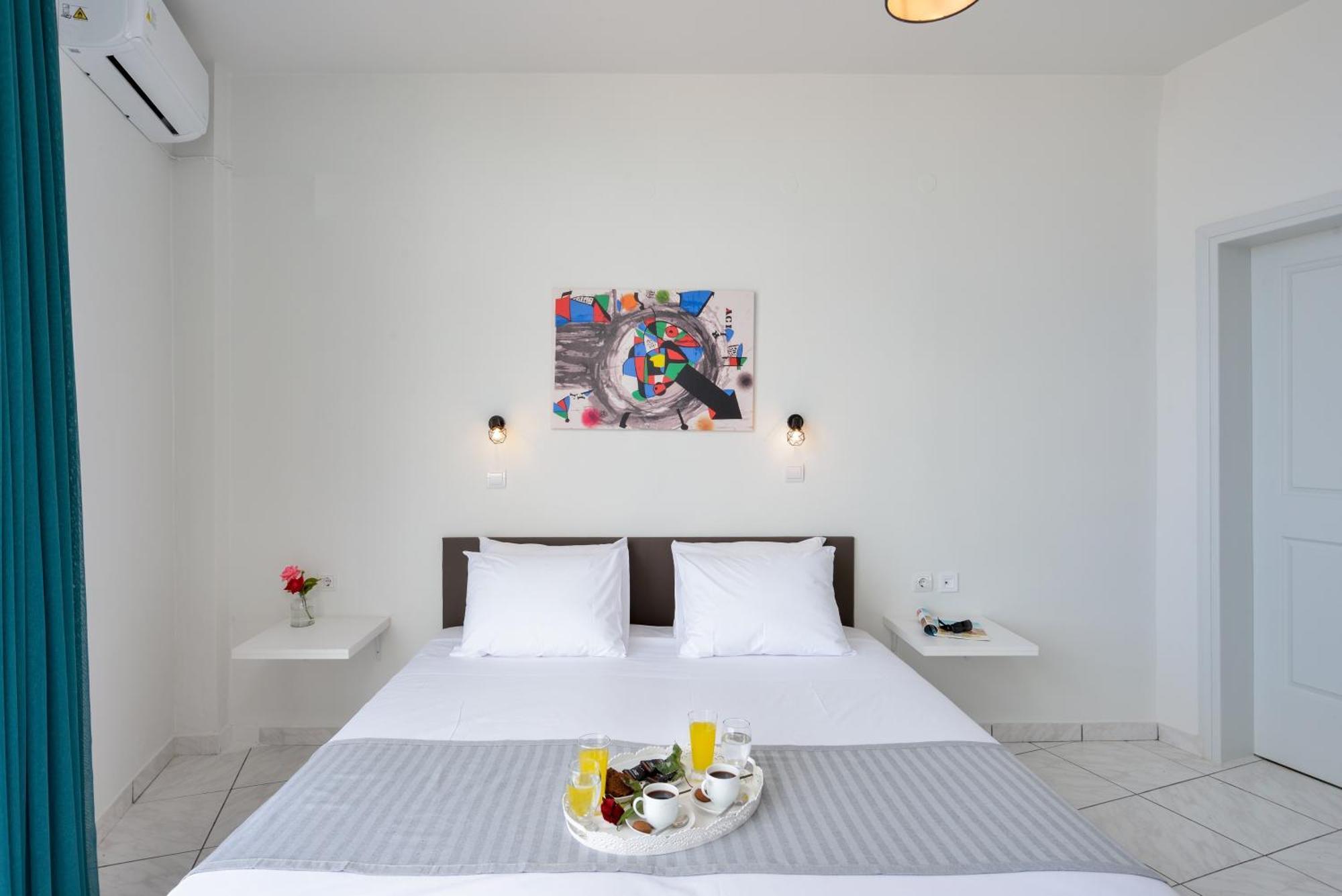Loucerna Suites Chania La Canée Extérieur photo