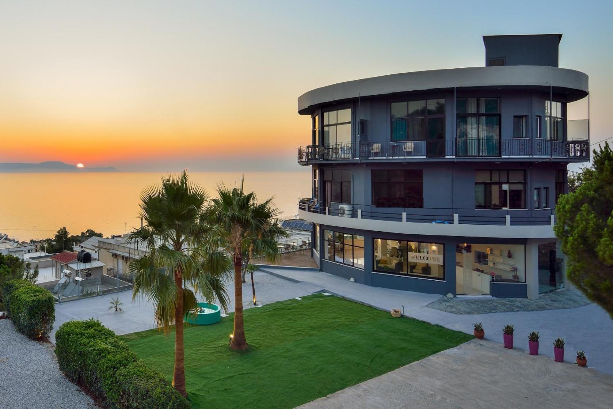 Loucerna Suites Chania La Canée Extérieur photo