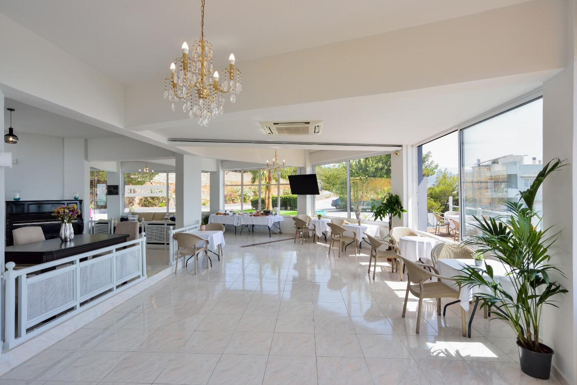 Loucerna Suites Chania La Canée Extérieur photo